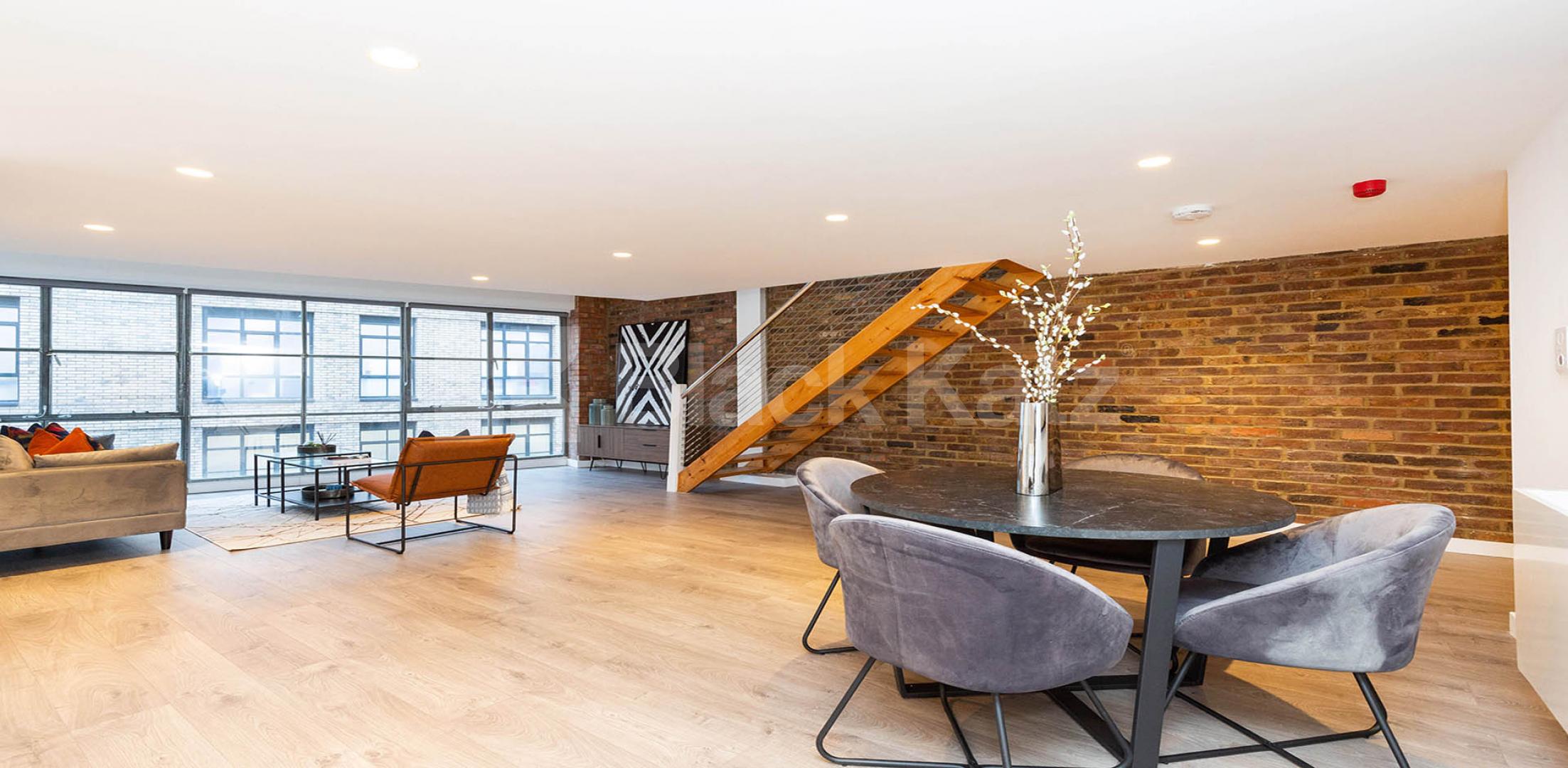 			STUNNING 3 BEDROOM WAREHOUSE CONVERSION , 3 Bedroom, 1 bath, 1 reception Apartment			 EAGLE HOUSE-EAGLE WHARF ROAD, ANGEL-OLD STREET-SHOREDITCH